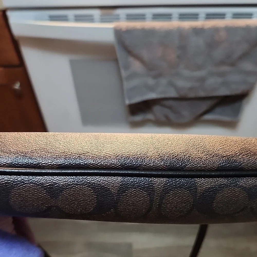 Coach Black and Brown Crossbody Bag - Picture 11 of 16